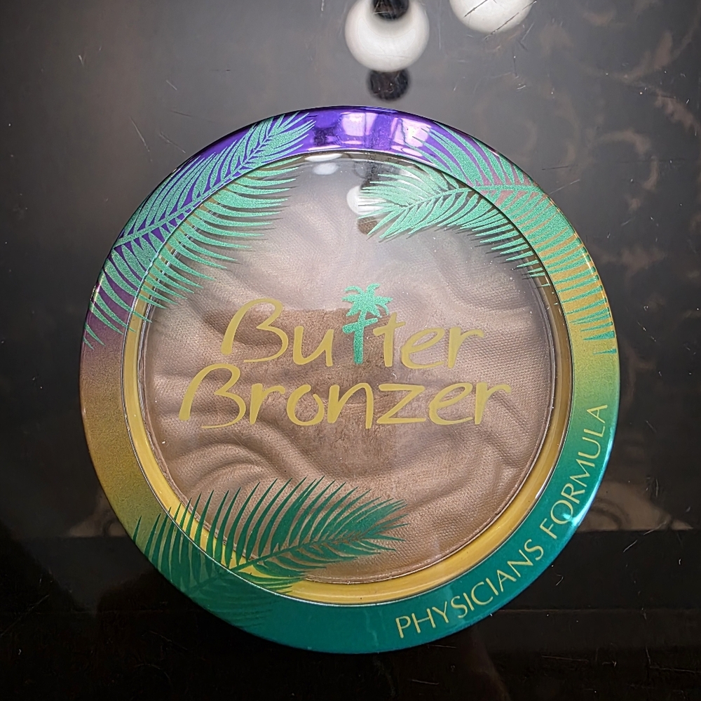 physicians formula butter bronzer